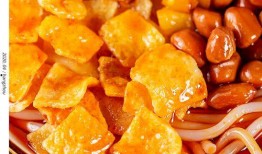 爆料螺蛳粉测评视频下载,口感、配料大揭秘！