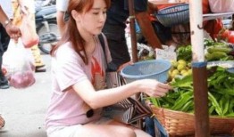 网友爆料买菜视频真实,真实还原菜市场生活百态