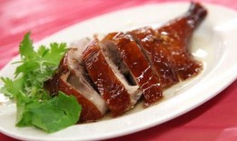 湘聚德烤鸭爆料视频,独家爆料带你领略正宗烤鸭风味