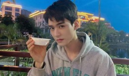 龚俊化妆师爆料视频播放,化妆师视角下的明星日常护肤与造型秘诀