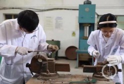 西南大学生吃瓜爆料视频,校园生活趣味横生，视频揭秘学生日常