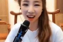 小鱼爆料王小佳视频,小鱼爆料背后的真相与争议