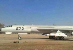 最新爆料轰炸机,性能卓越，引领未来空中霸权