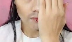 娱乐吃瓜酱化妆视频下载,轻松get美妆技巧，一起变美吧！