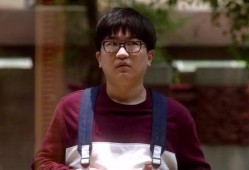 娱乐吃瓜背景女星是谁